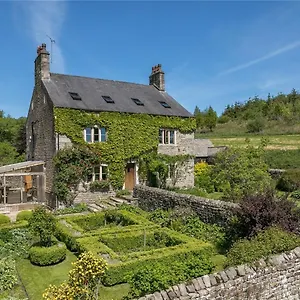 Large Country , Waddington (Lancashire) United Kingdom